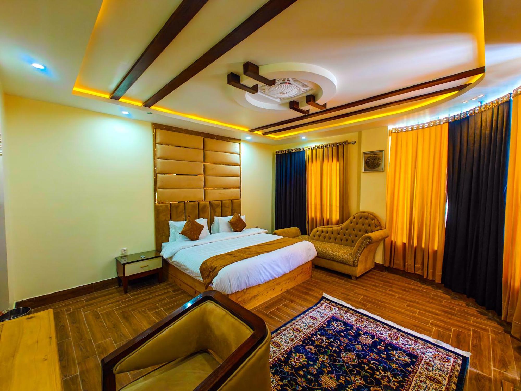 White Forest Hotel Kalam Exterior foto