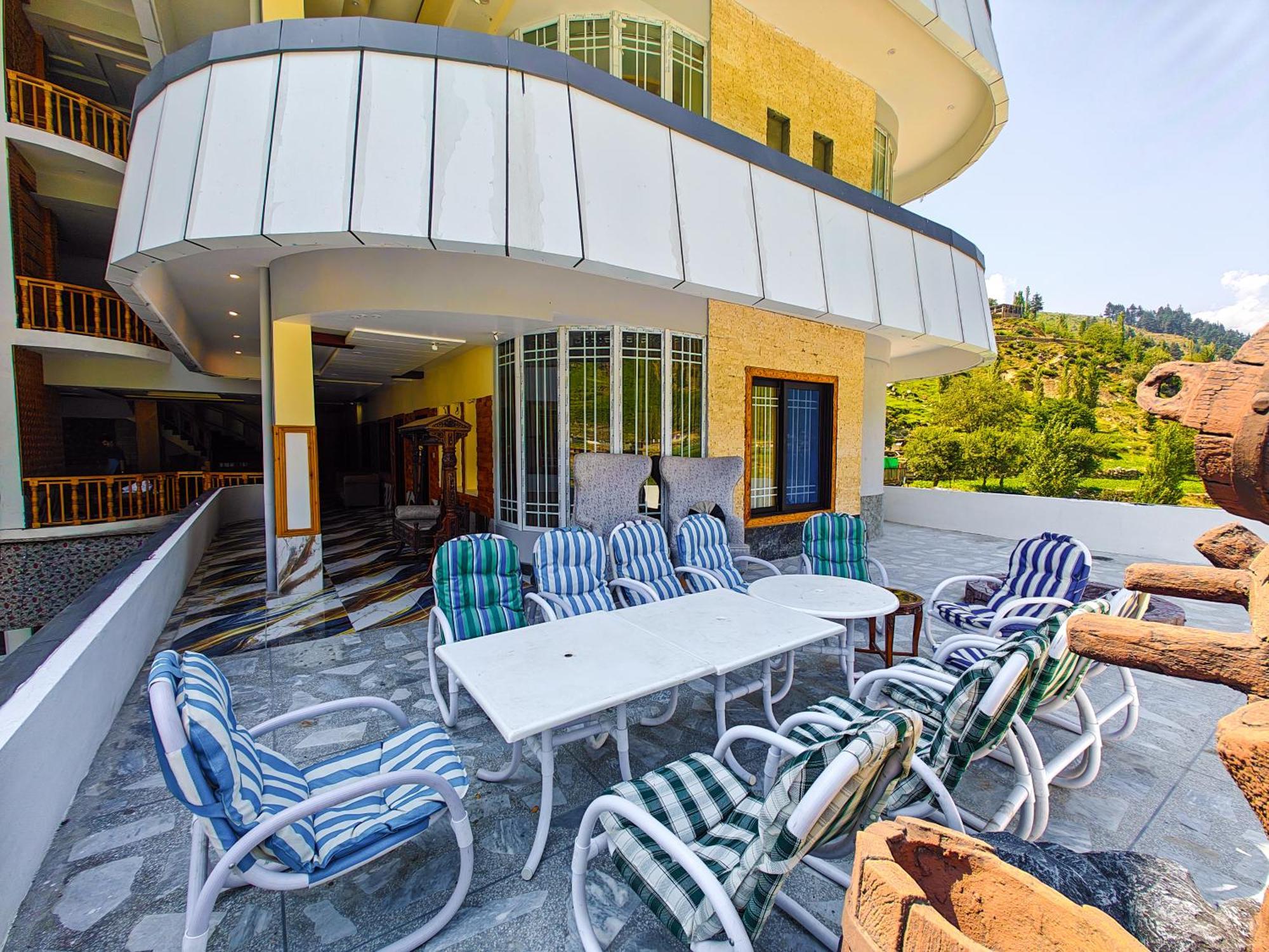White Forest Hotel Kalam Exterior foto